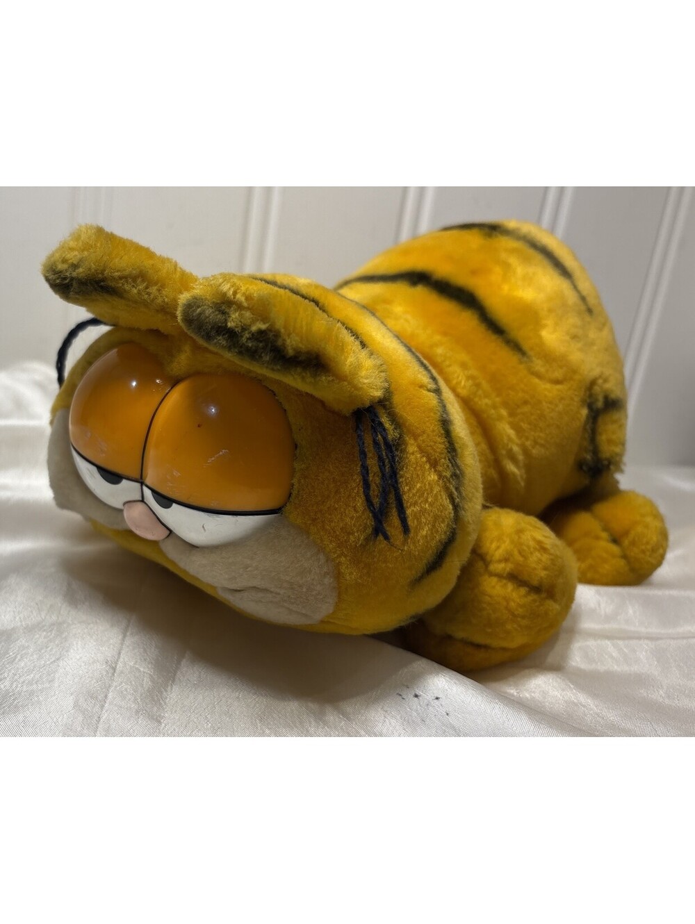 Vintage Plush Garfield 1978, 1981 Fun Farm Standing Stuffed Animal Great Con.